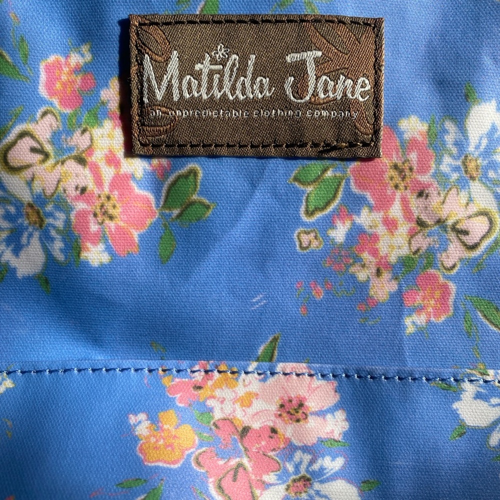 Matilda Jane Colorful Striped and floral beach and pool tote. Used once!